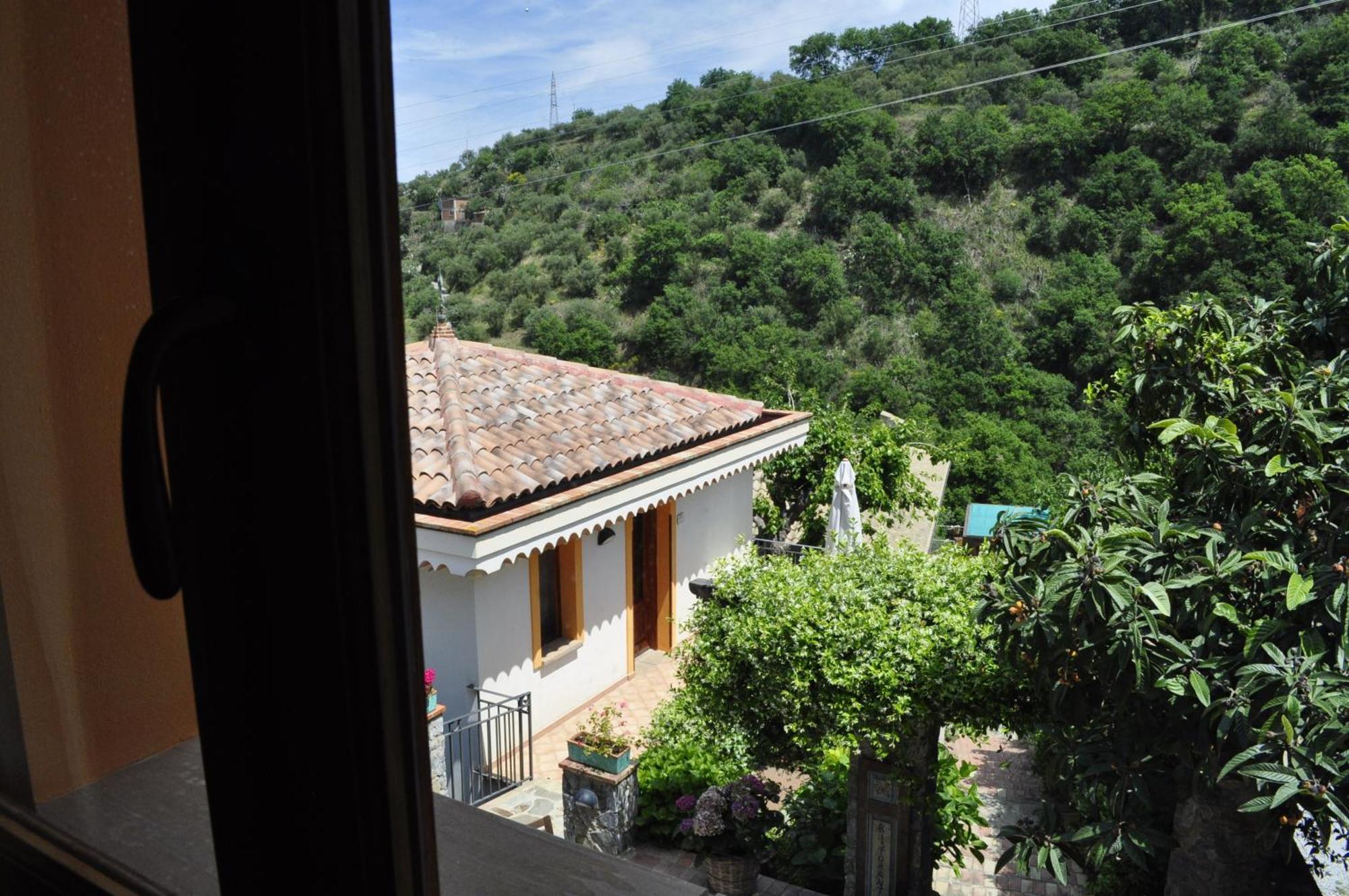 Hotel Borgo San Francesco Gioiosa Marea Habitación foto